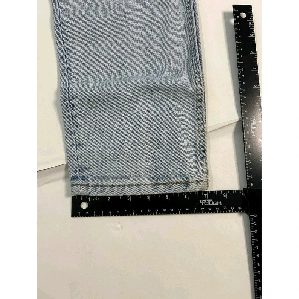 Vintage Levi's 550 Relaxed Fit Tapered Leg Jeans - Made in‎ USA - 33x34
